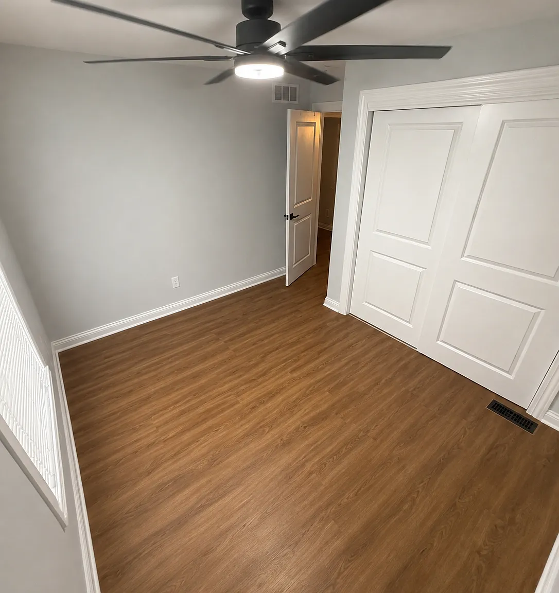 2 bed, 912 sqft, $1,800 — Photo 4