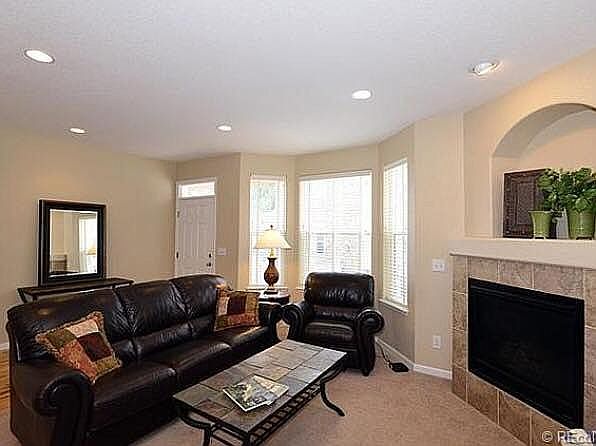 Living Room Pic 1