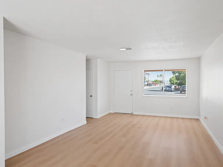 635 M B Martinez St — Photo 13