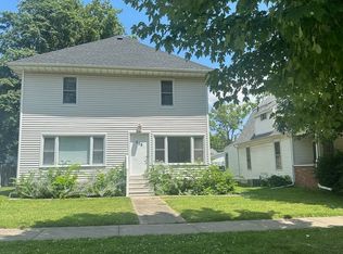 608 W Columbia Ave APT 2, Champaign, IL