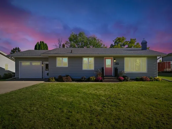 1508 W 11th Ave, Ashland, WI 54806