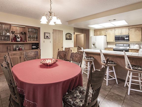 4th image of 23374 Tanager Dr