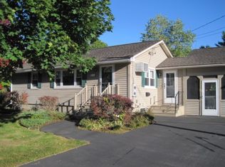 14 Crestview St, Keene, NH 03431