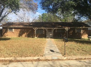 2100 17th St, Brownwood, TX 76801
