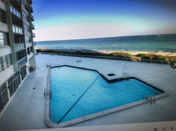 7135 Collins Ave APT 822, Miami Beach, FL 33141