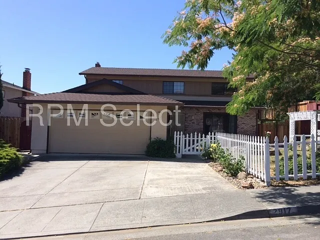 2917 Miller Dr photo 1