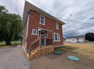 768 County Road, Greater Napanee, ON K7R 3K7
