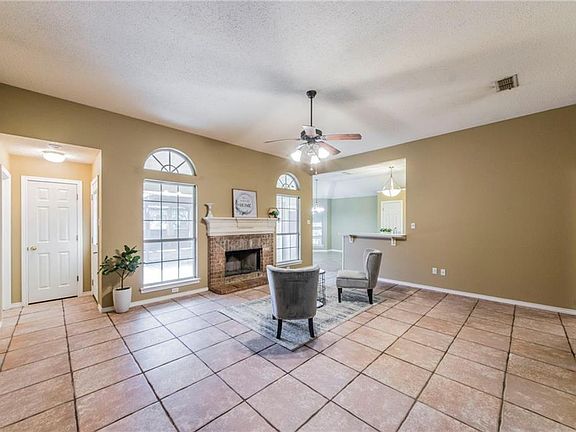 3rd image of 1330 Timber Creek Dr