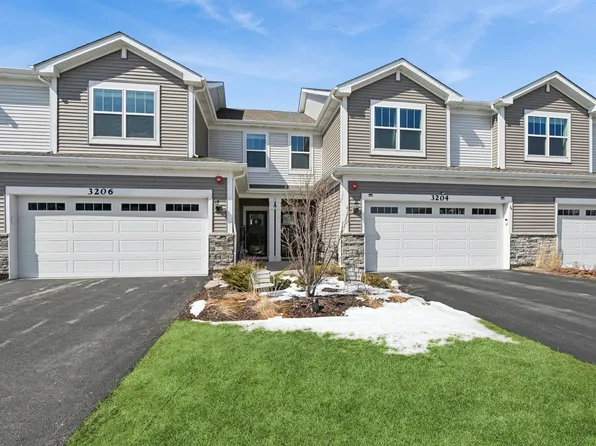 3206 Martini St, Mundelein, IL 60060