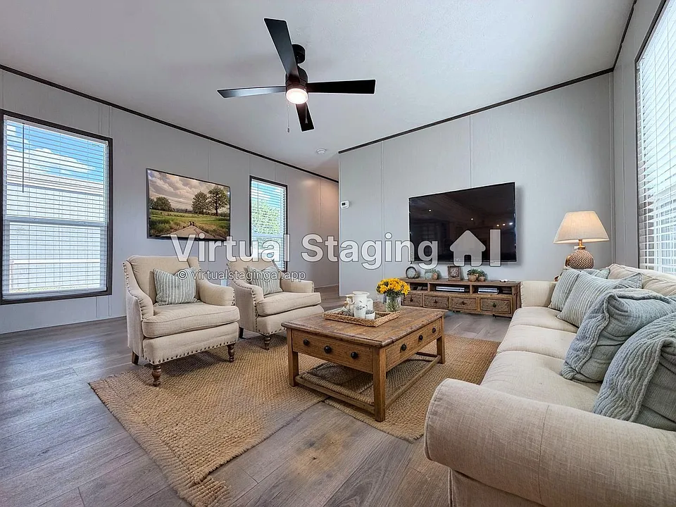 709 N Collins Fwy #3