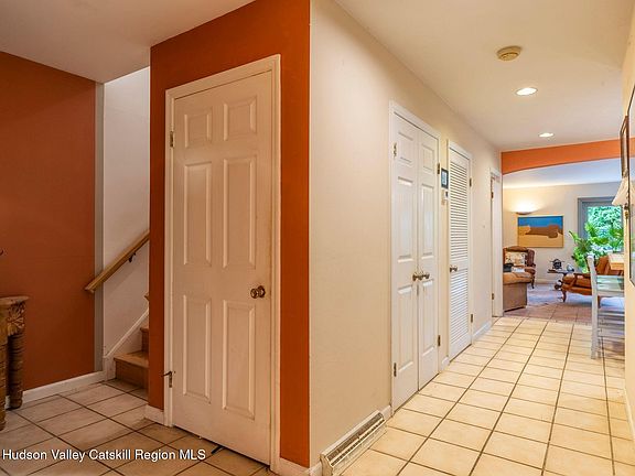 3rd image of 6 Pond Park Road