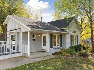 2212 Birmingham St, Saint Paul, MN 55109