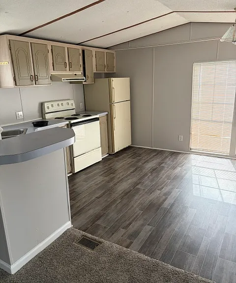 115 Kaschwitna Ct — Photo 5