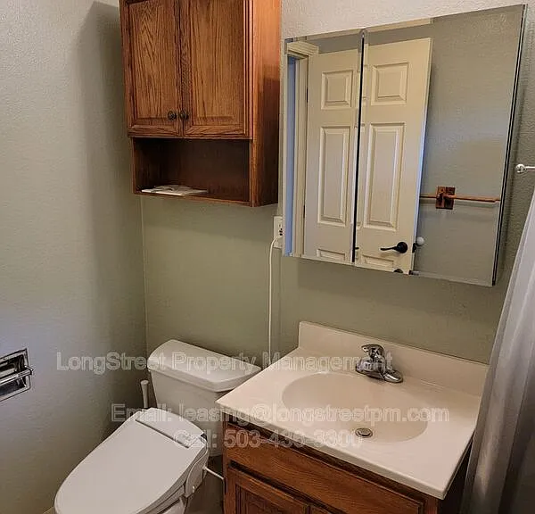 780 SE Marion Ave — Photo 16