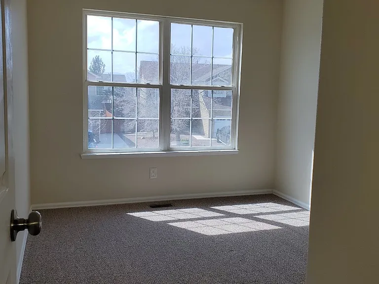 6753 Wagon Ridge Dr — Photo 10