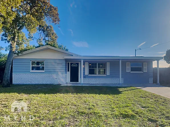 4242 Oak Bluff Ave, Holiday, FL 34691