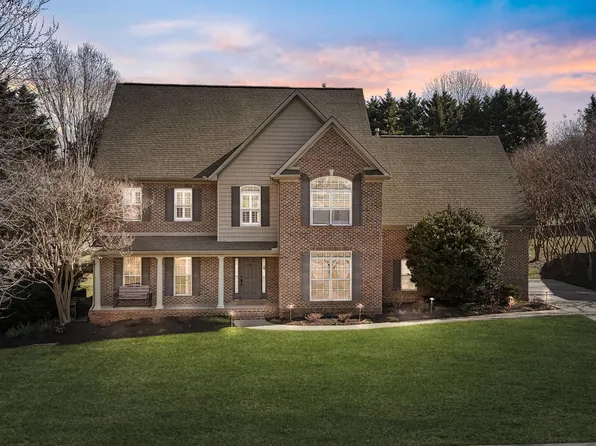 424 Gwinhurst Rd, Knoxville, TN 37934