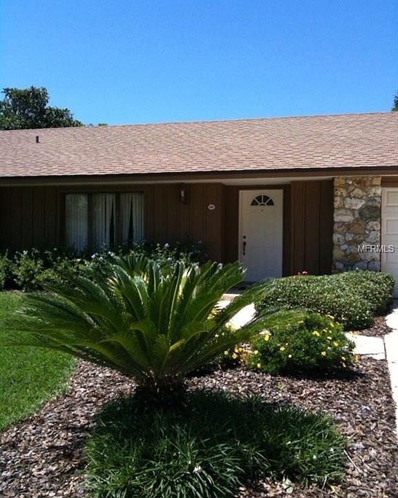 1st image of 300 Bentley Dr