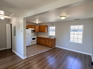 129 Main St #B, East Haven, CT 06512