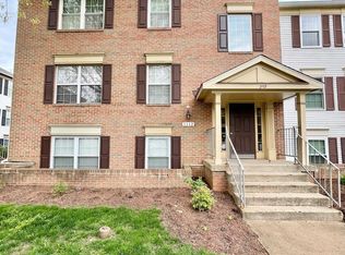 1112 Huntmaster Ter NE UNIT 102, Leesburg, VA 20176