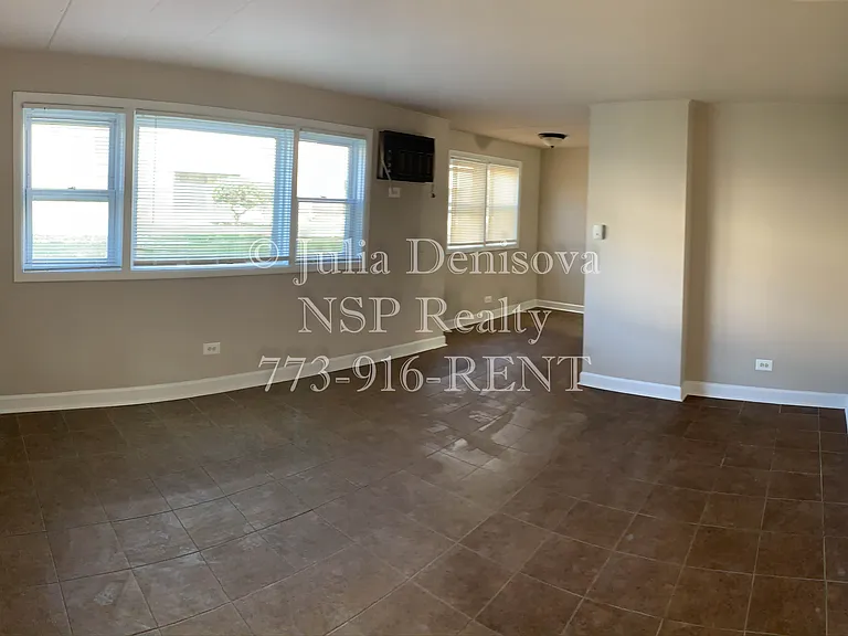 9620 Ivanhoe Ave #8 — Photo 7