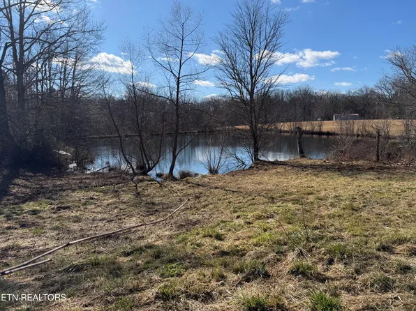 4925 Nashville Hwy, Deer Lodge, TN 37726