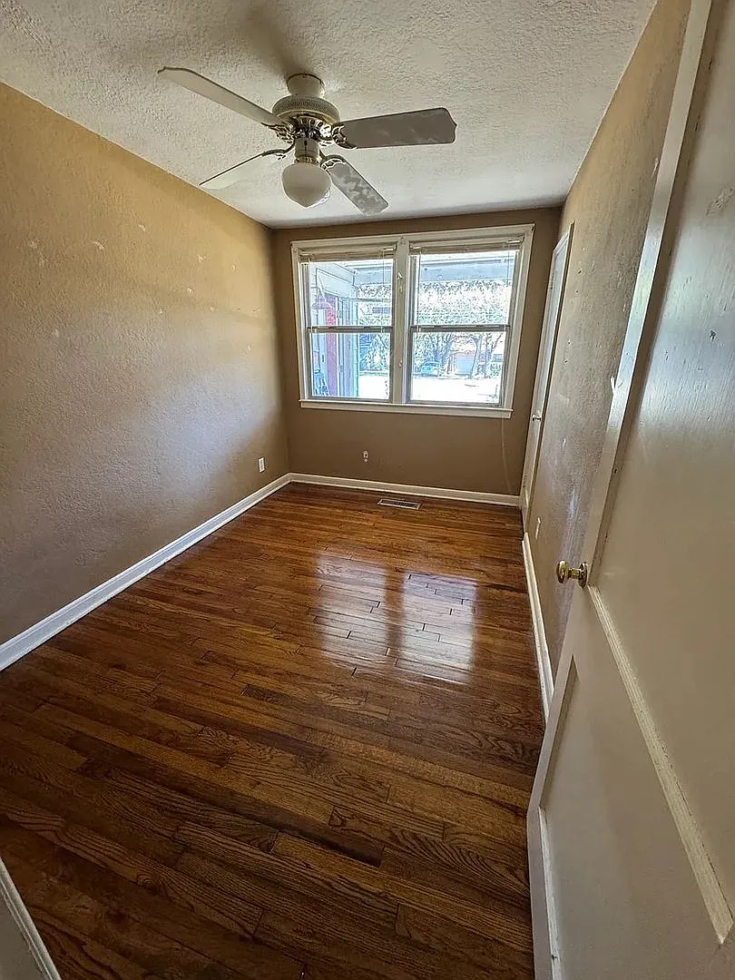 Charming 3-Bedroom Home for Rent in Fort Worth, TX — Photo 3