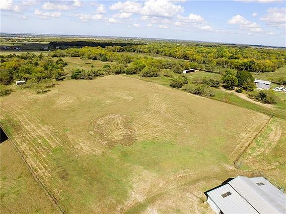 3rd image of 2591 County Road 141