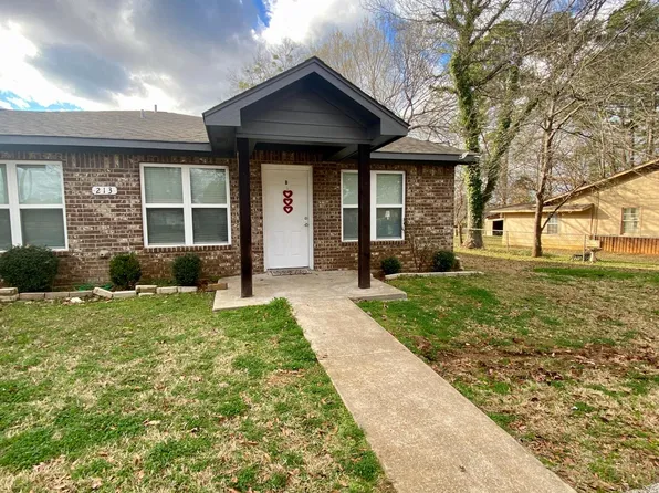 213 Jet Dr #B, Longview, TX 75603