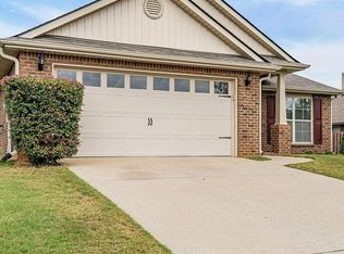 4630 Carrington Blvd SE, Owens Cross Roads, AL 35763