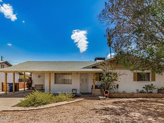 2nd image of 907 W PARKWAY Boulevard