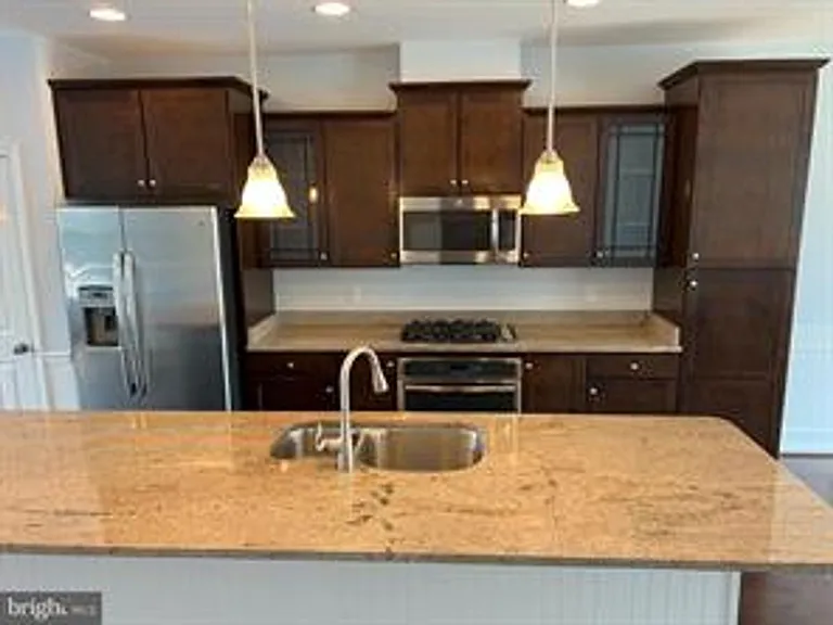 9075 Alexander Way — Photo 4