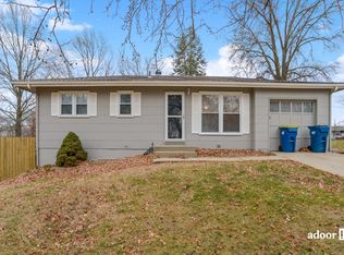 405 Grant St, Liberty, MO 64068