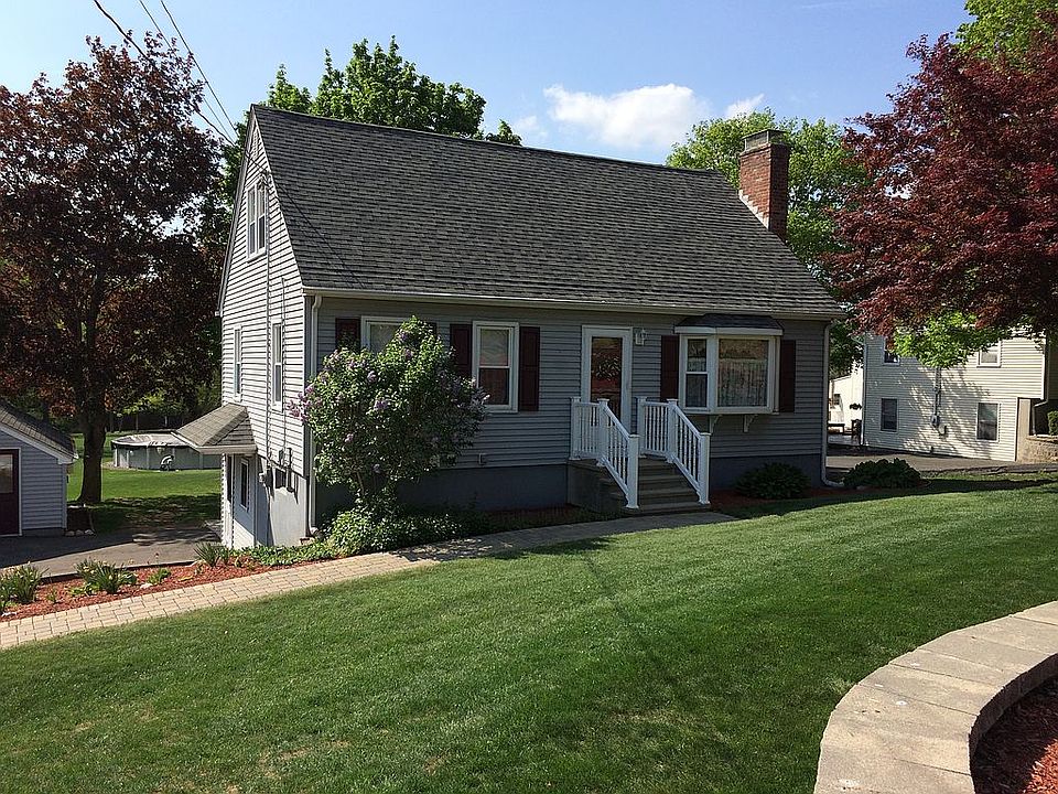 2nd image of 1131 Yale Ave
