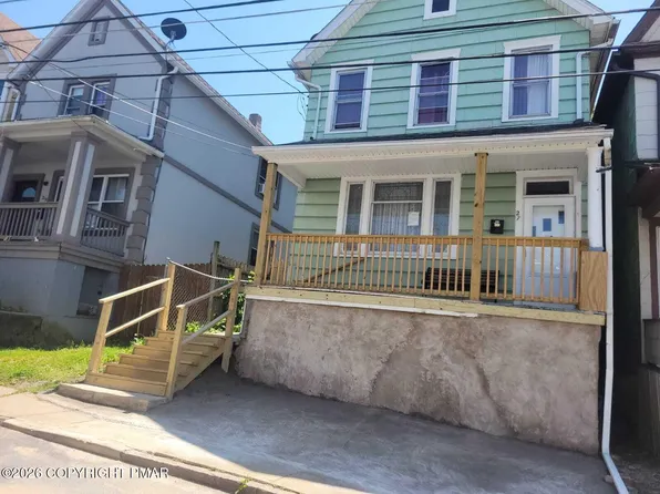 27 McCarragher St, Wilkes Barre, PA 18702