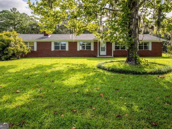 1597 Dairy Rd, Hinesville, GA 31313