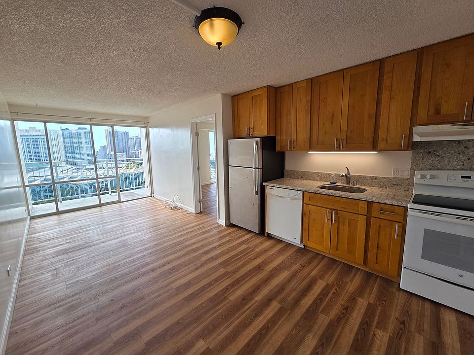 1st image of 1655 Makaloa St APT 1913