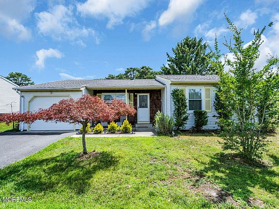 2nd image of 87 Chelsea Drive #72