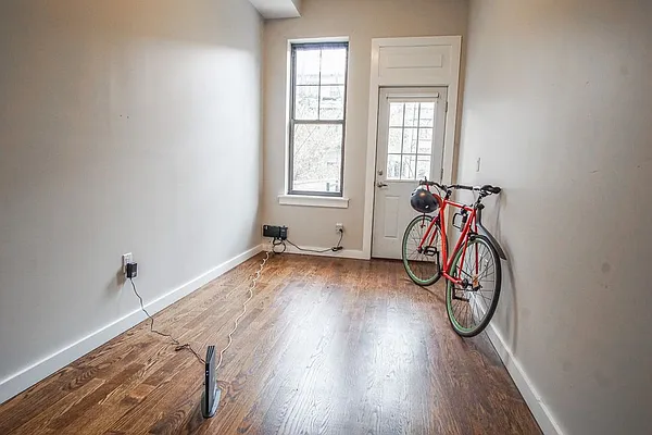 Rented by Lofts and Flats LLC | media 19