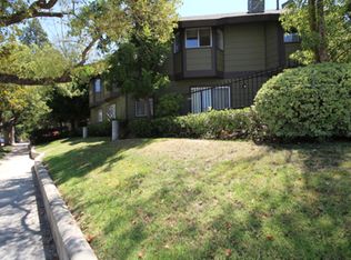 246 Alpine St APT 3, Pasadena, CA 91106