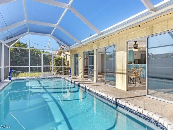 5047 Northampton Dr, Fort Myers, FL 33919