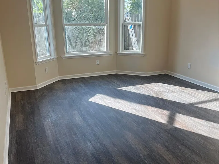 8023 Carmel Cir — Photo 3