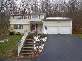 7 Highland Dr, Corning, NY