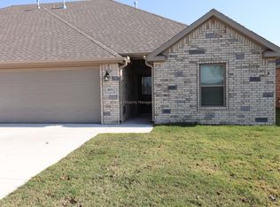 207 Blunt Ave #2, Prairie Grove, AR 72753
