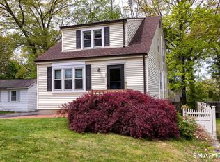 29 Namonee Trail, East Hampton, CT 06424