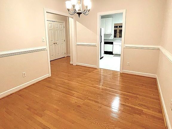 Dining Room/Office 2