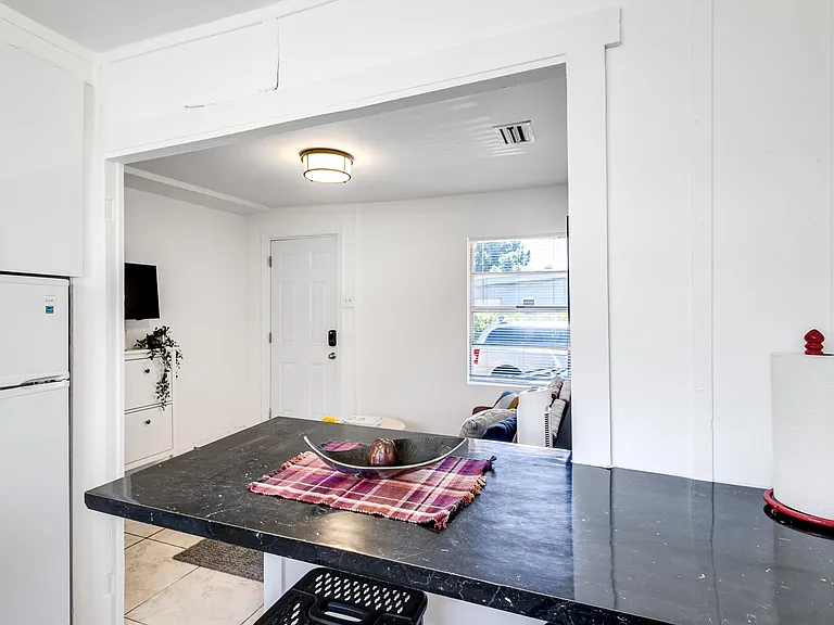3147 SW 17th St #2 — Photo 16