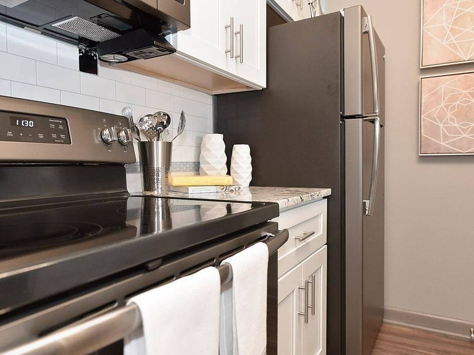 Element Apartments in Lexington, KY