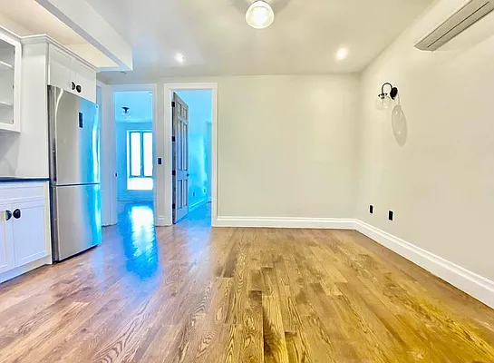 Rented by Voro NYC | media 8