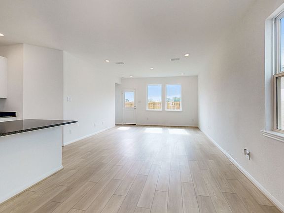 4th image of 1959 Quiet Garden Ln